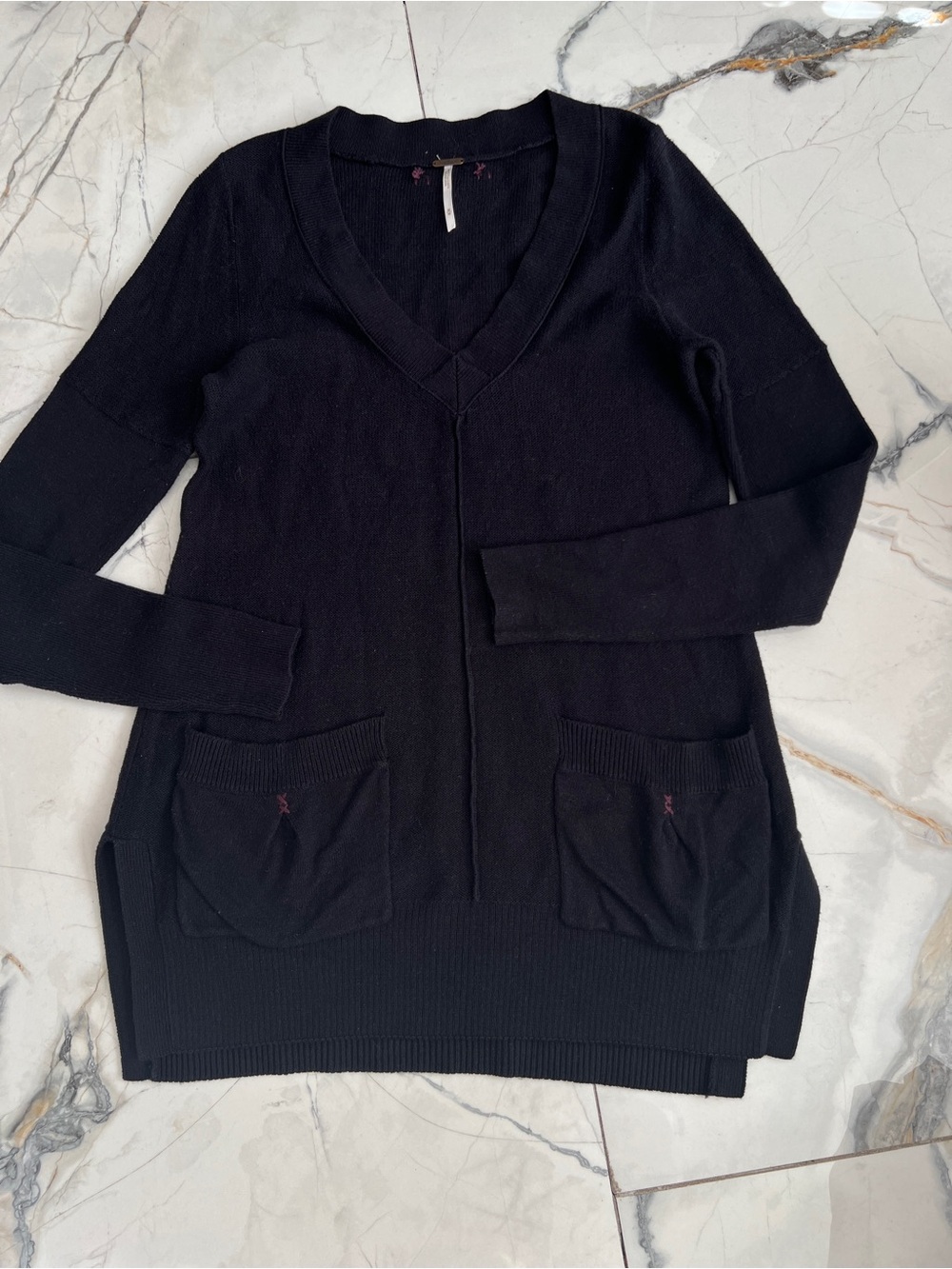 Free People Chelsea V-Neck Tunic Black Sweater with Pockets Medium